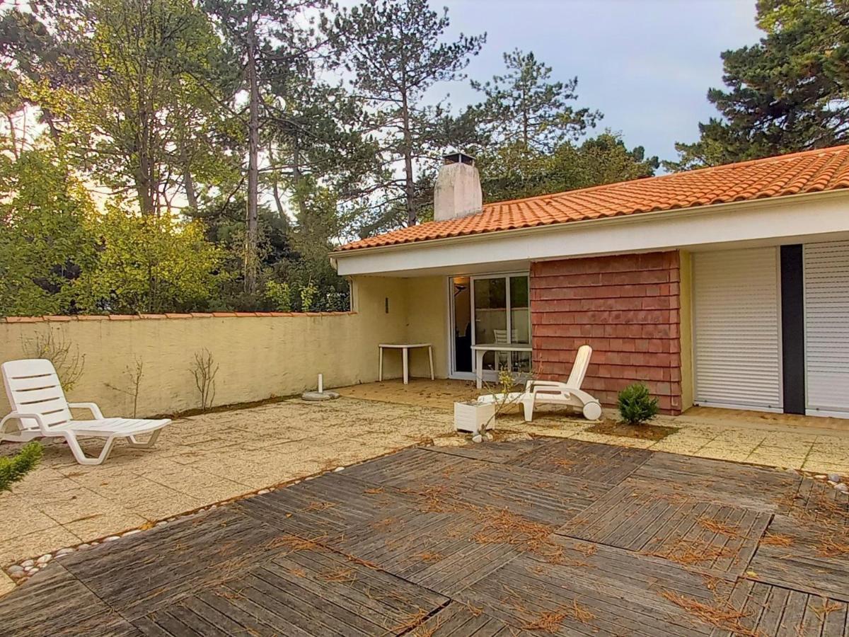 Charmant Pavillon A Saint-Jean-De-Monts: 2 Chambres, Proche Plage, Foret Et Commerces, Jardin Clos - Fr-1-323-259 المظهر الخارجي الصورة